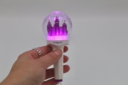 (G)I-DLE Light Stick Keychain - Light Up